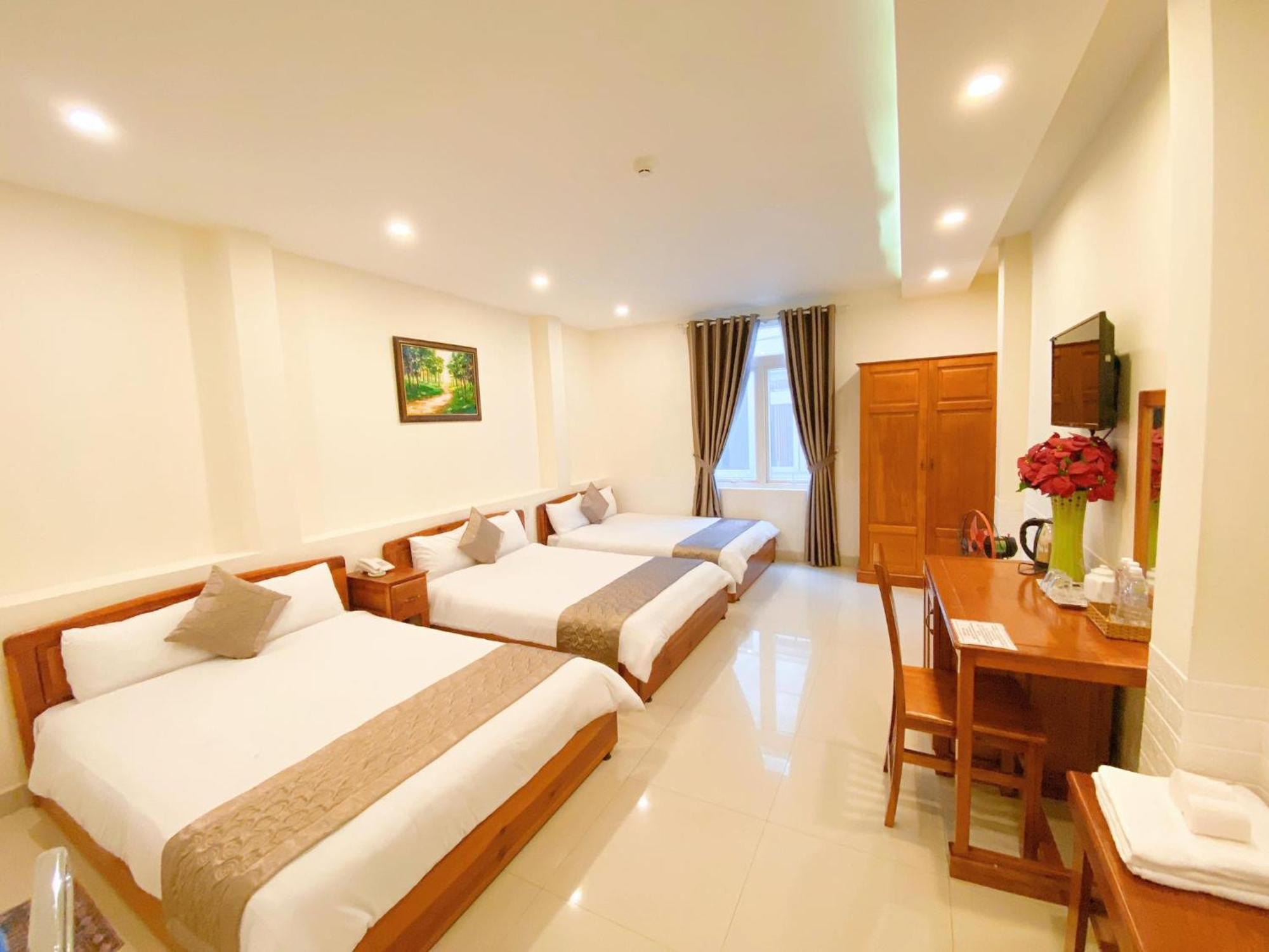 Hotel Pham Duy ダラット エクステリア 写真