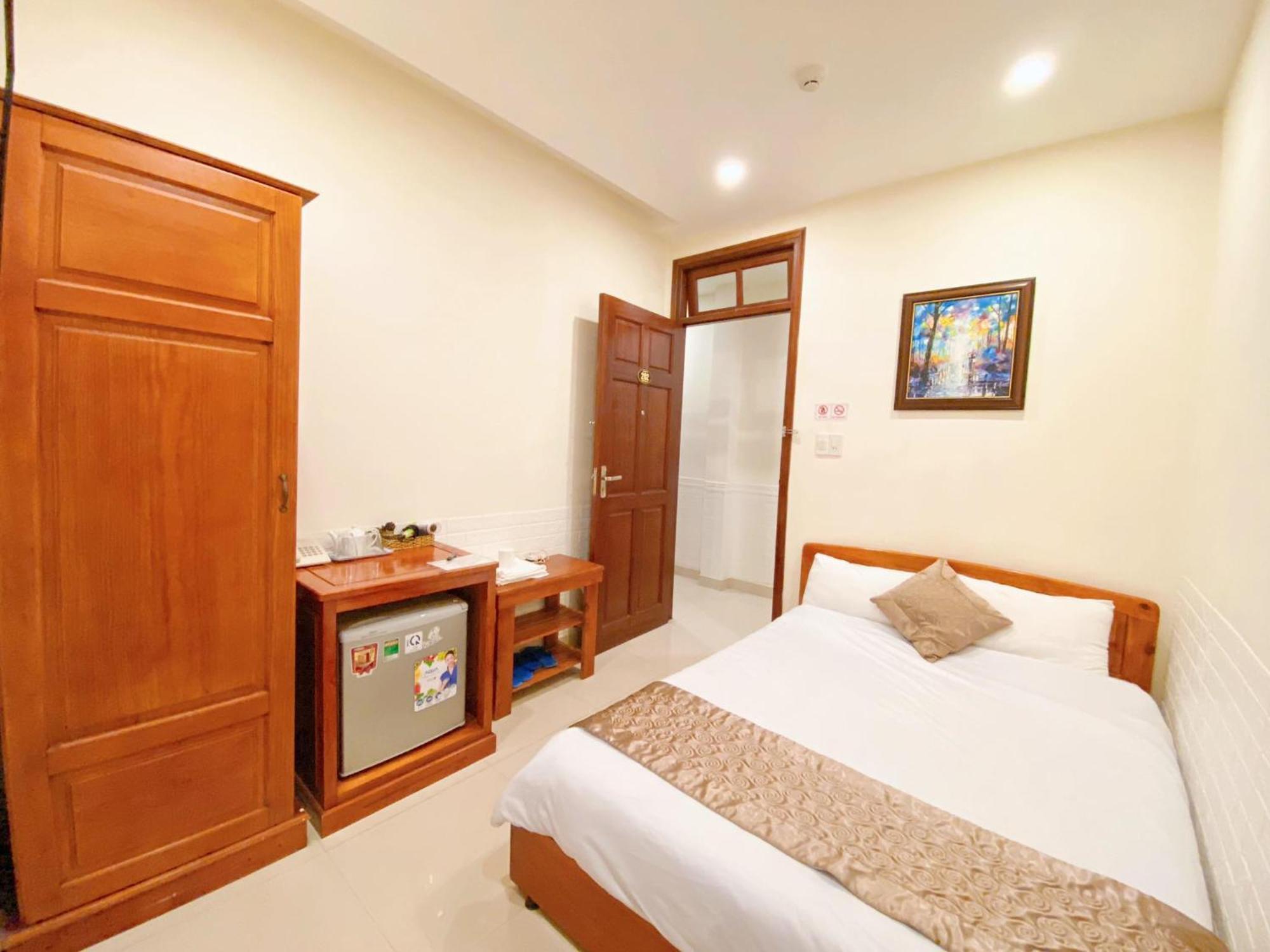 Hotel Pham Duy ダラット エクステリア 写真